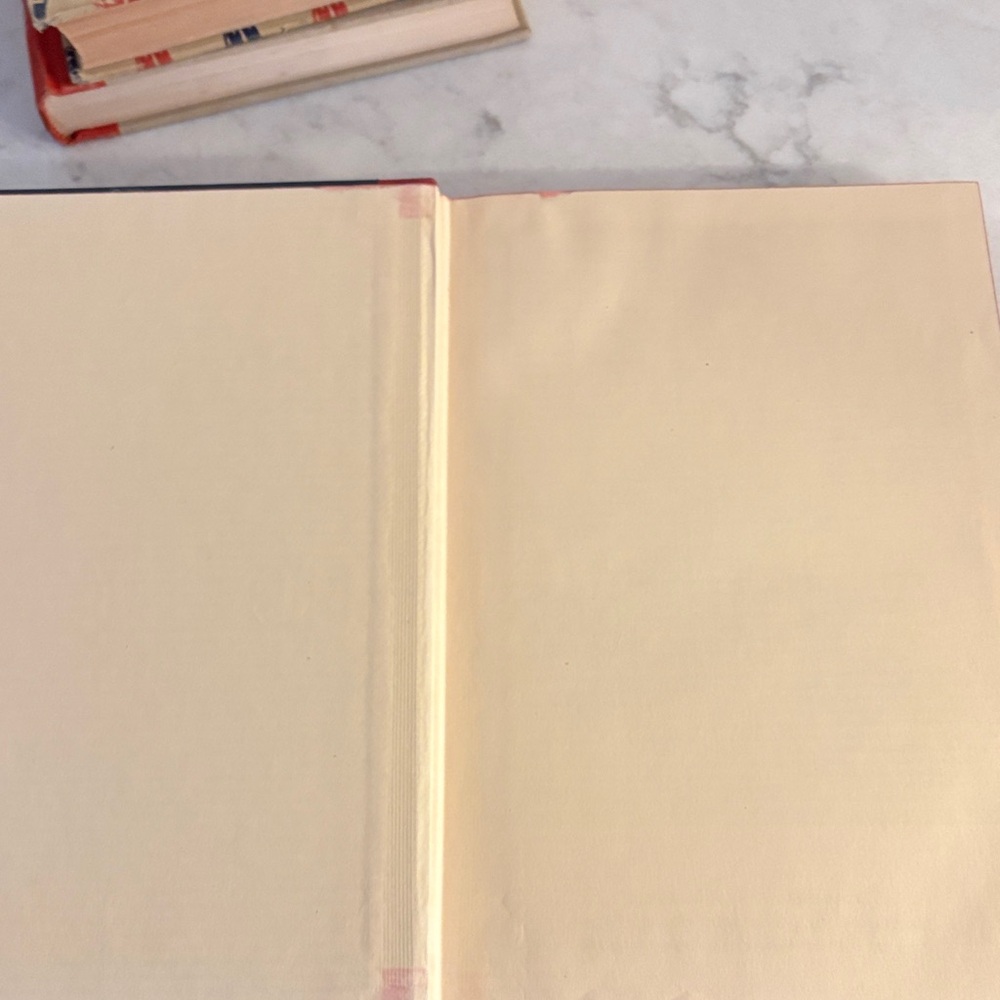 1940Vintage The Wind in the Willows Hardcover - Red Spine with Gold Lettering - Picture 4 of 8